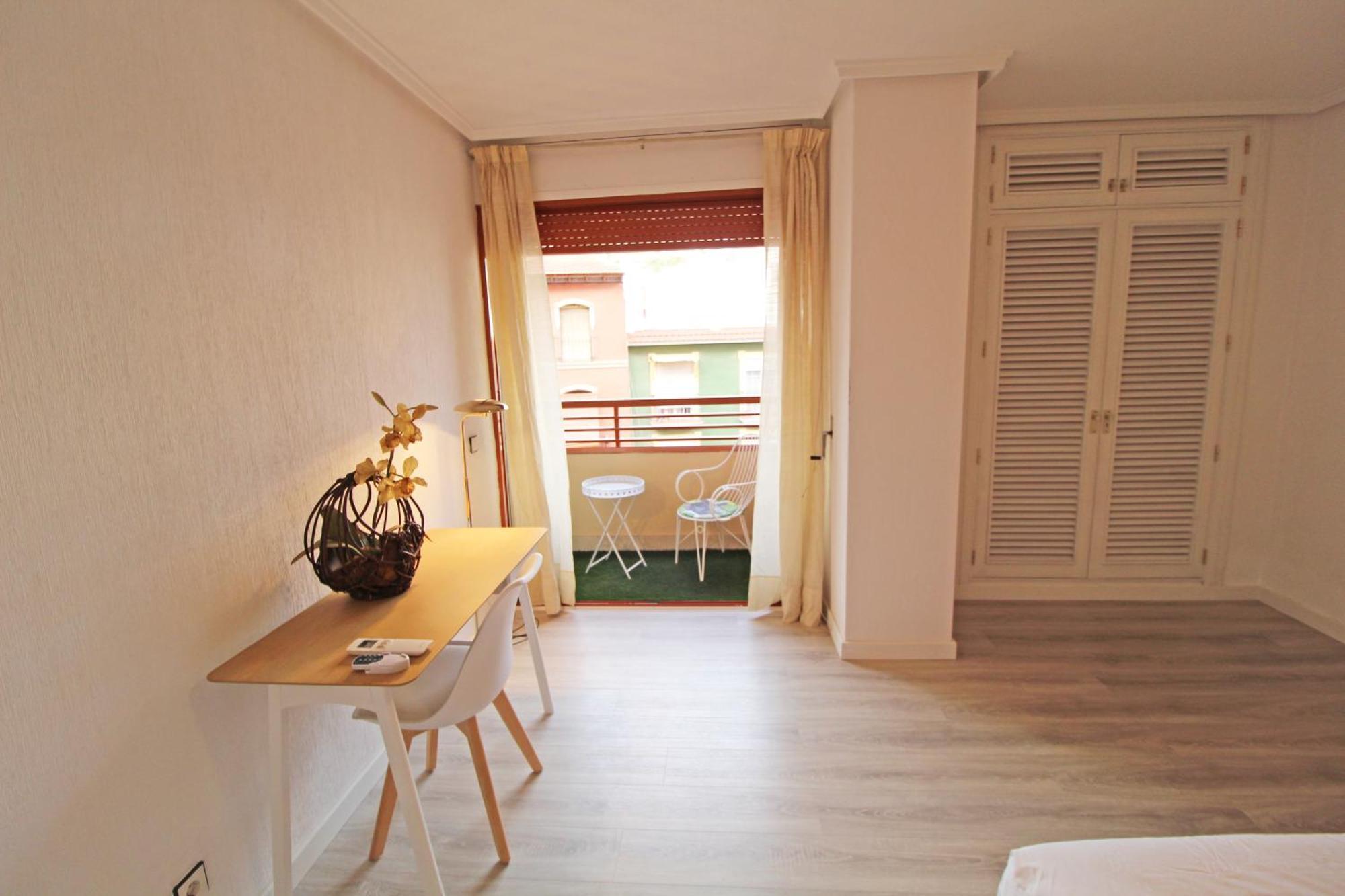 Castle Views. Terrace. Design Style. Ac. Wifi. Refurbished. Supercentric. Apartment Alicante Exterior photo